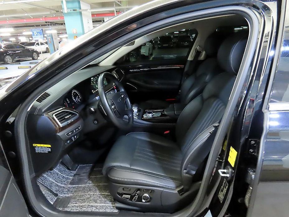 Genesis G90 2019