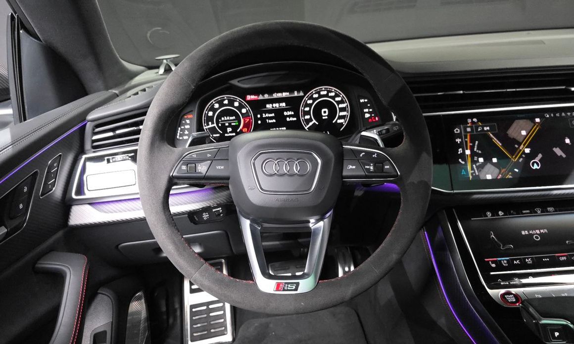 Audi RSQ8 2025
