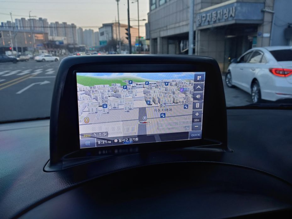 Hyundai Starex 2021