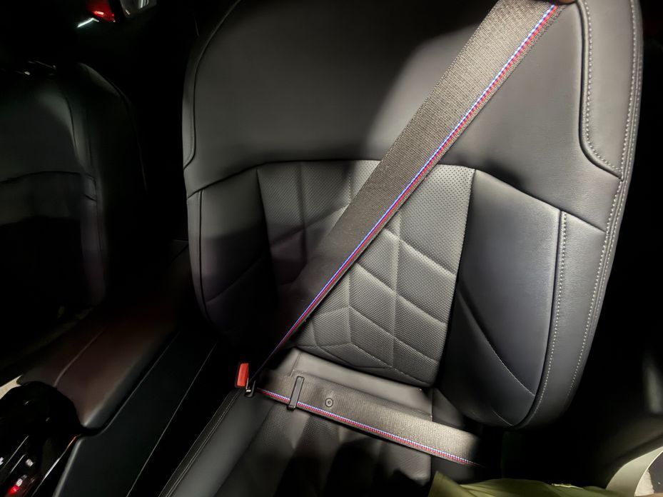 BMW 5-Series 2024