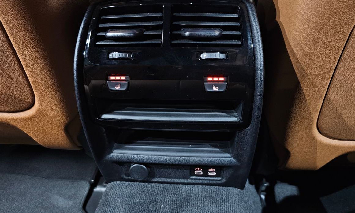 BMW 5-Series 2022