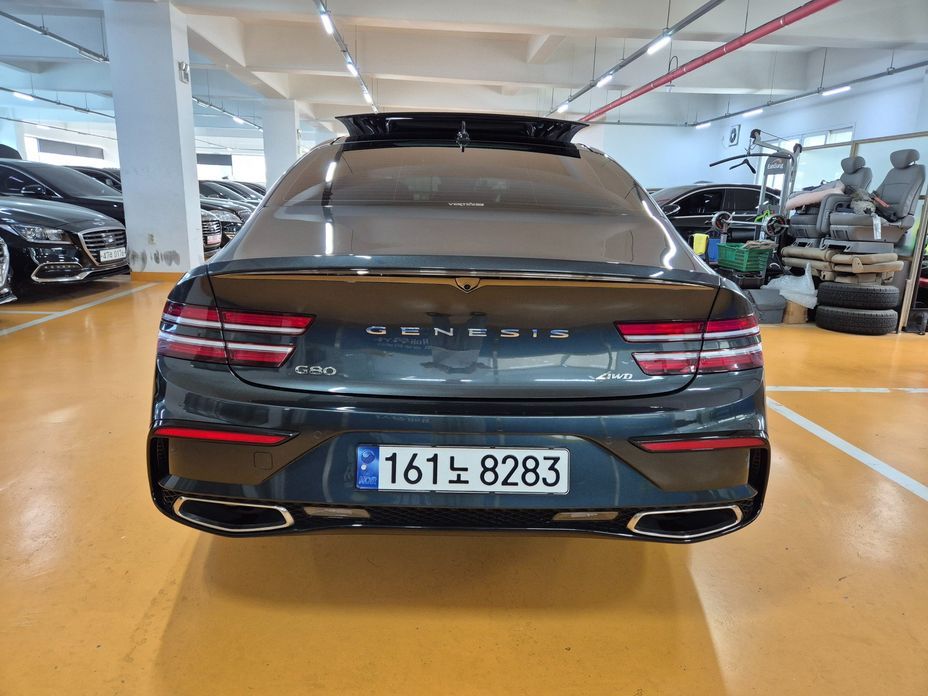 Genesis G80 2025