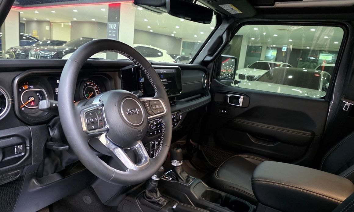 Jeep Wrangler 2025