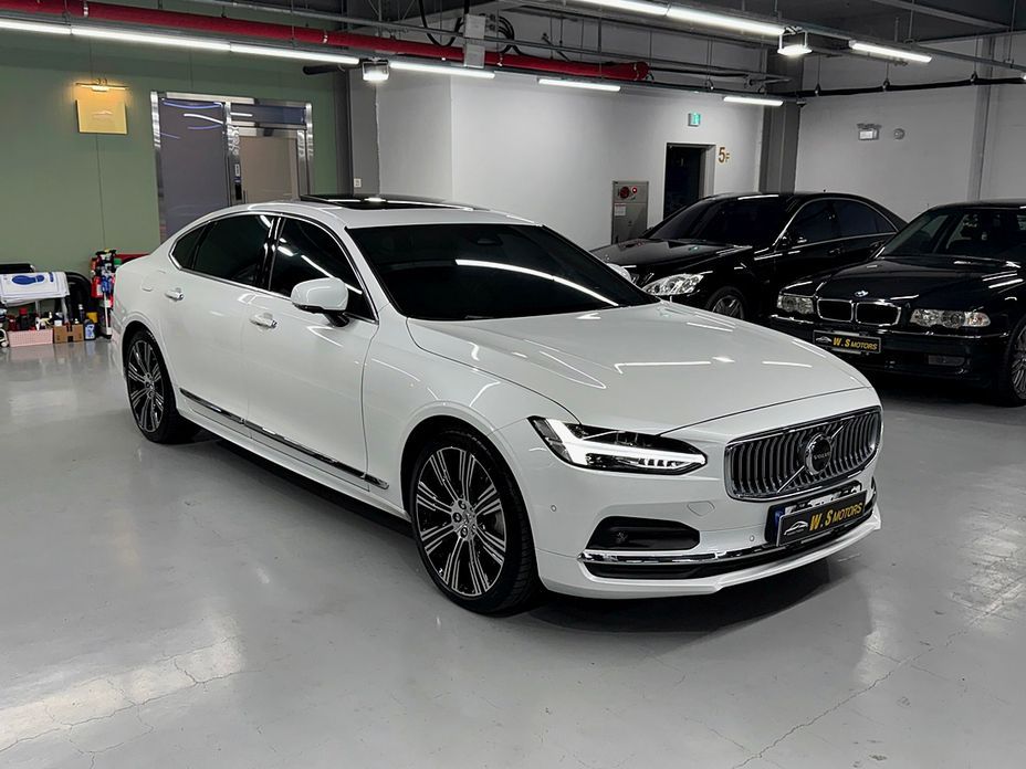Volvo S90 2023