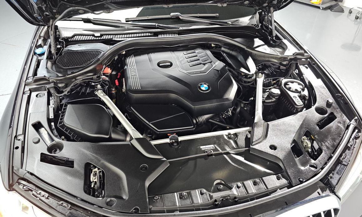 BMW 5-Series 2022