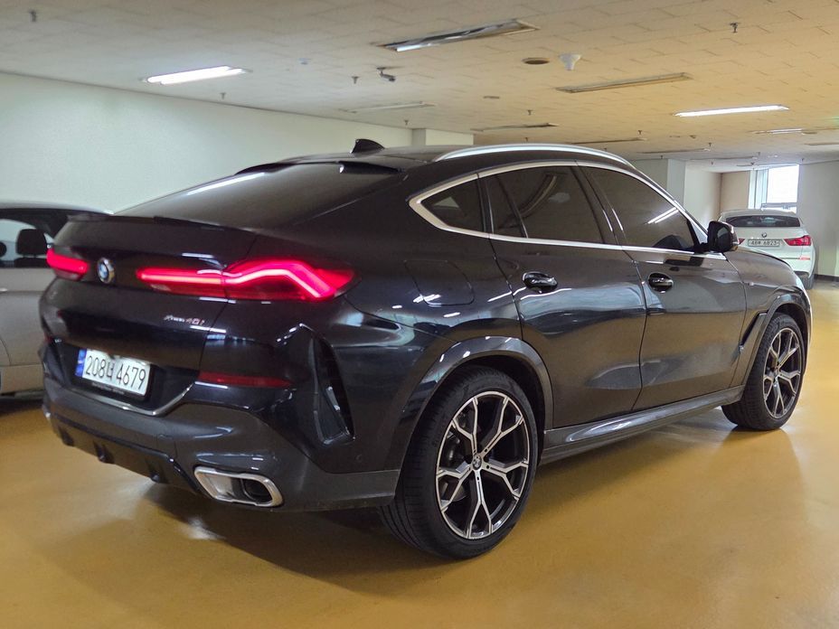 BMW X6 2023