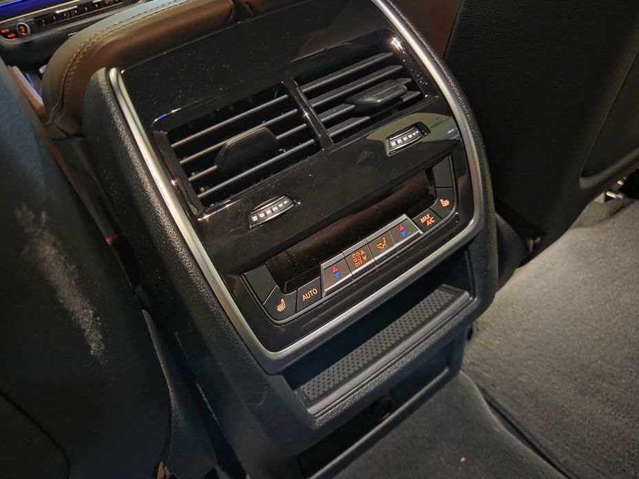 BMW X6 2023