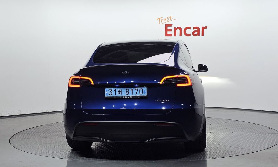 Tesla Model Y 2022
