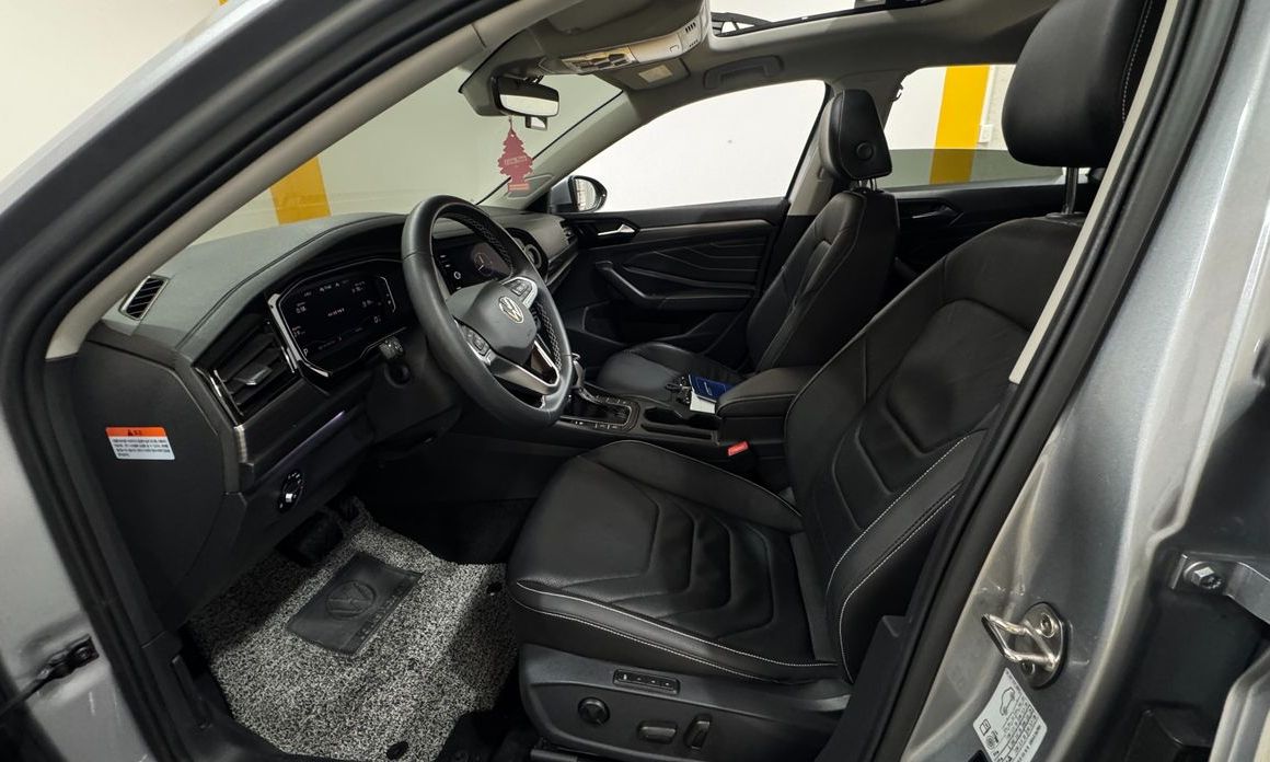 Volkswagen Jetta 2023