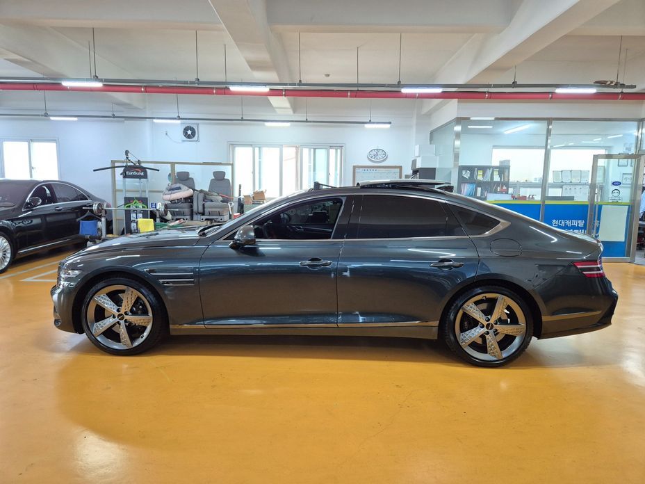 Genesis G80 2025