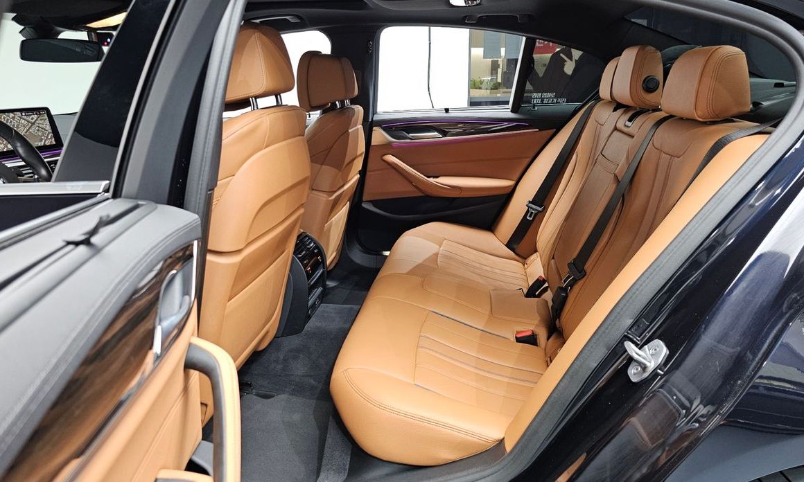BMW 5-Series 2022