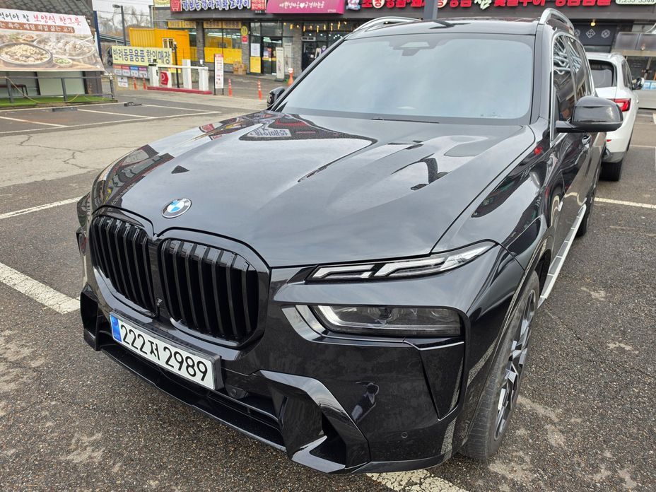 BMW X7 2024