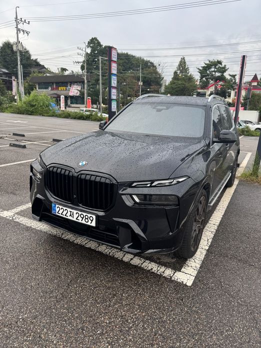 BMW X7 2024