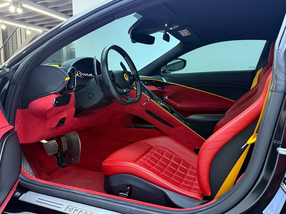 Ferrari Roma 2021