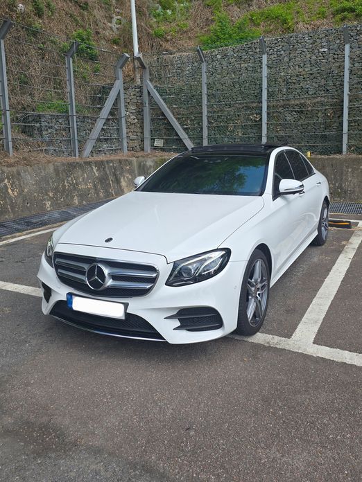 Mercedes-Benz E-Class 2020