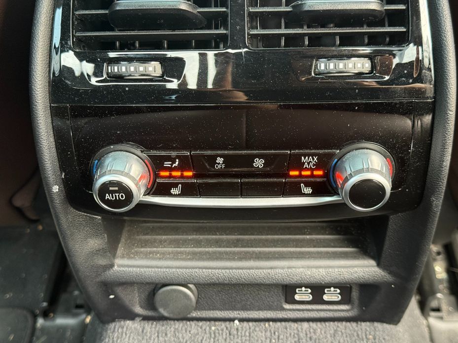 BMW 5-Series 2023