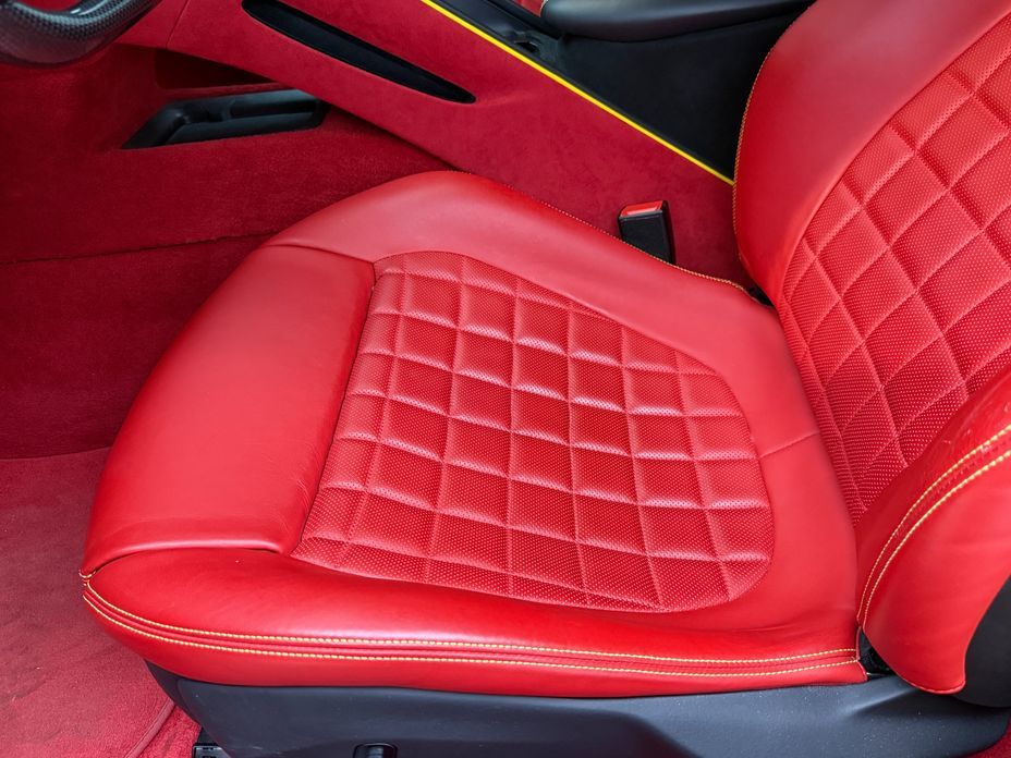 Ferrari Roma 2021