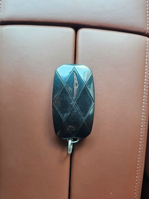 Genesis G90 2023