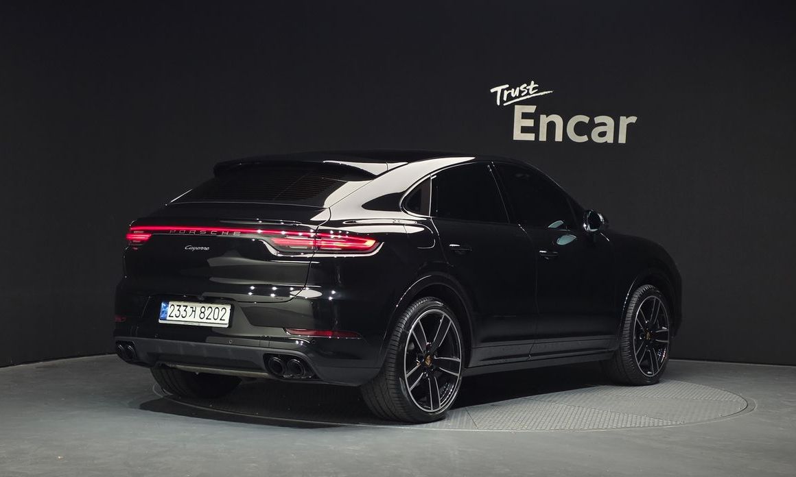 Porsche Cayenne 2023