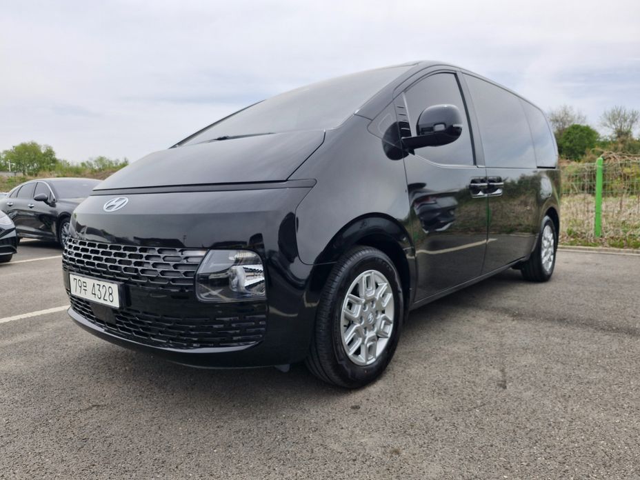 Hyundai Staria 2022