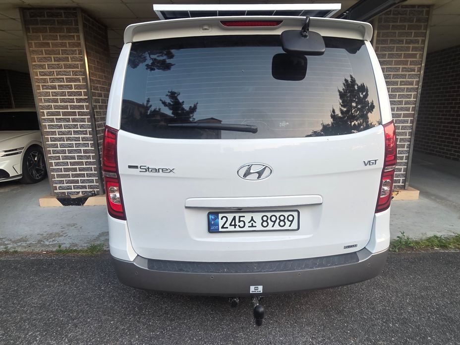 Hyundai Starex 2021