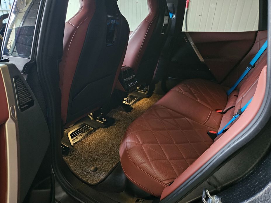 BMW iX 2023