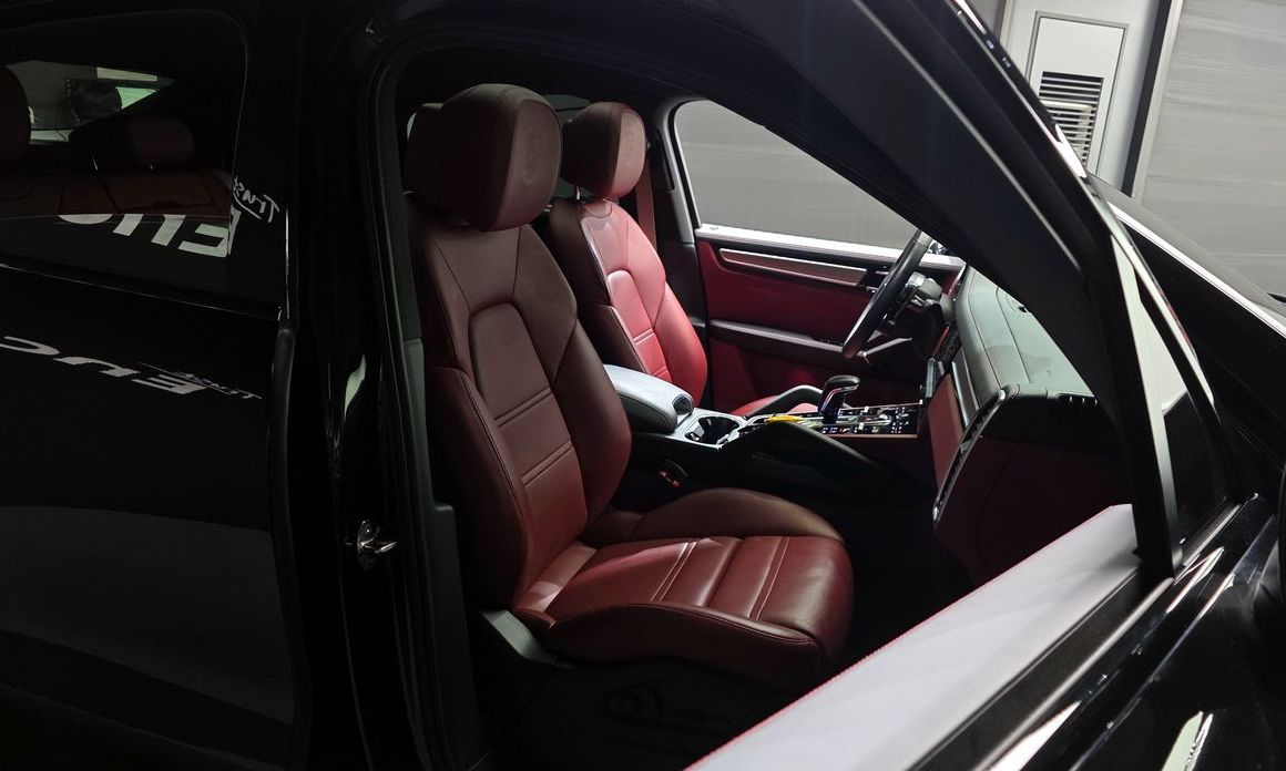 Porsche Cayenne 2023