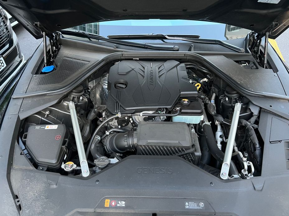 Genesis G80 2021