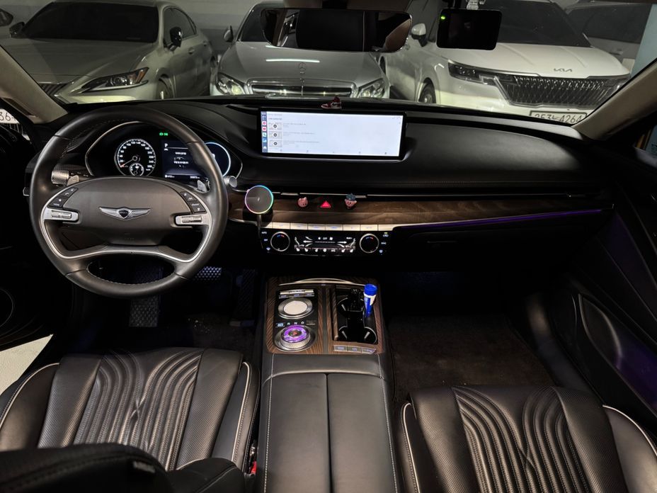 Genesis G80 2021