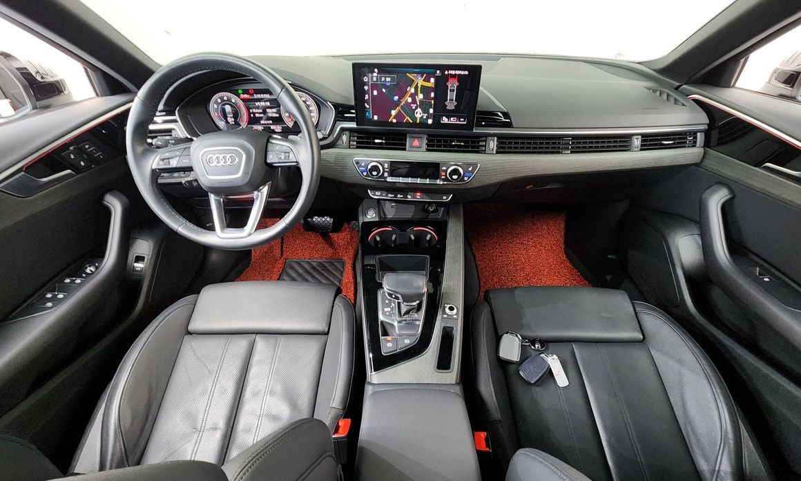 Audi A4 2023