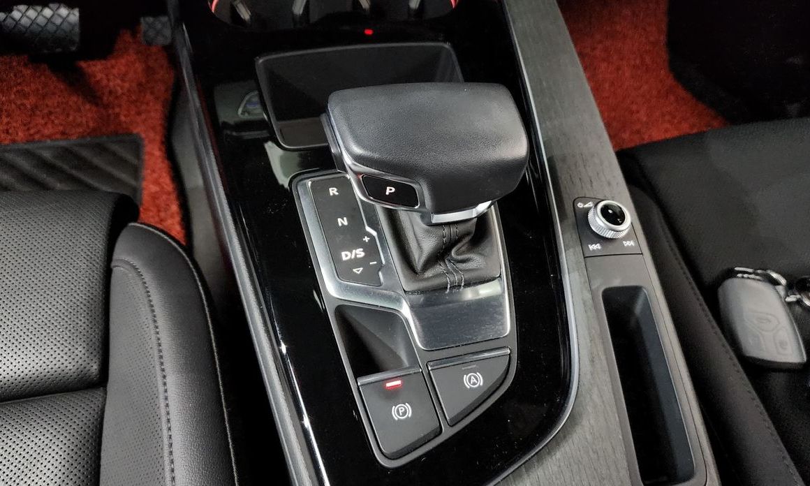 Audi A4 2023