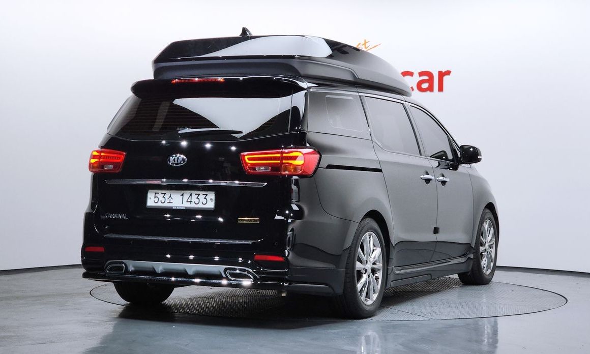 Kia Canival 2019