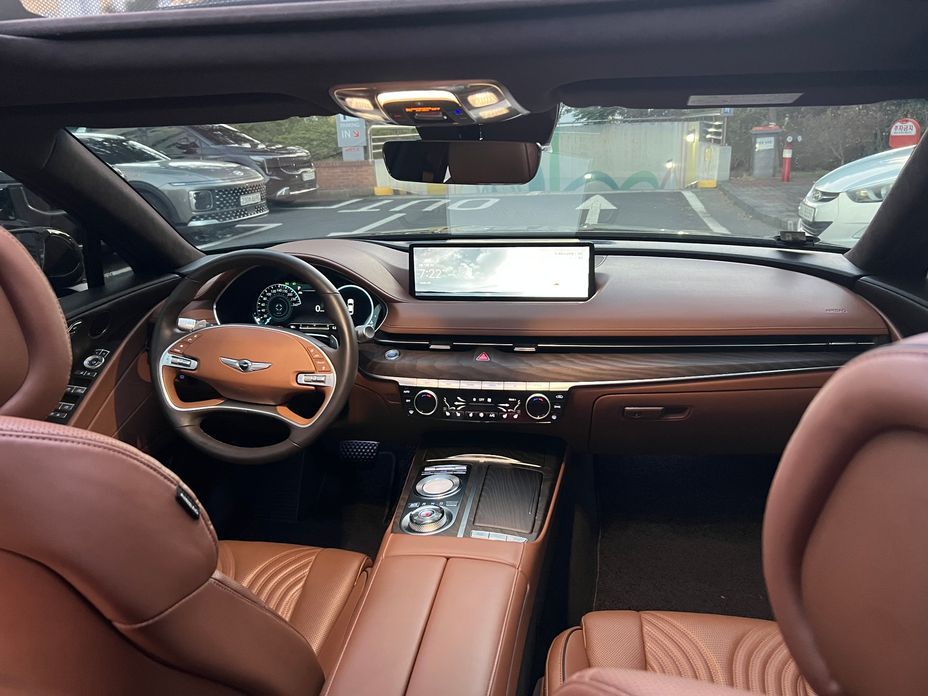 Genesis G80 2021