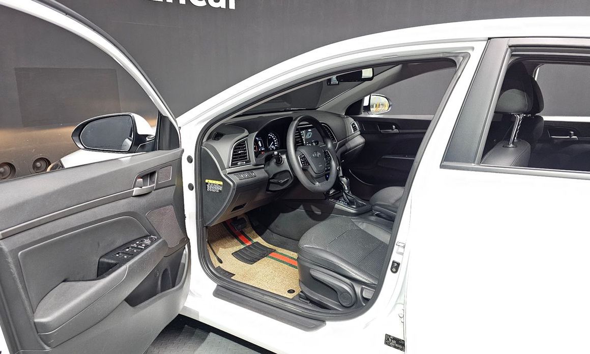 Hyundai AVANTE 2018