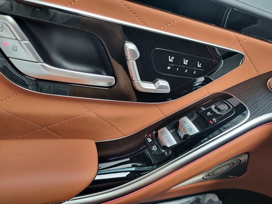 Mercedes-Benz S-Class 2023