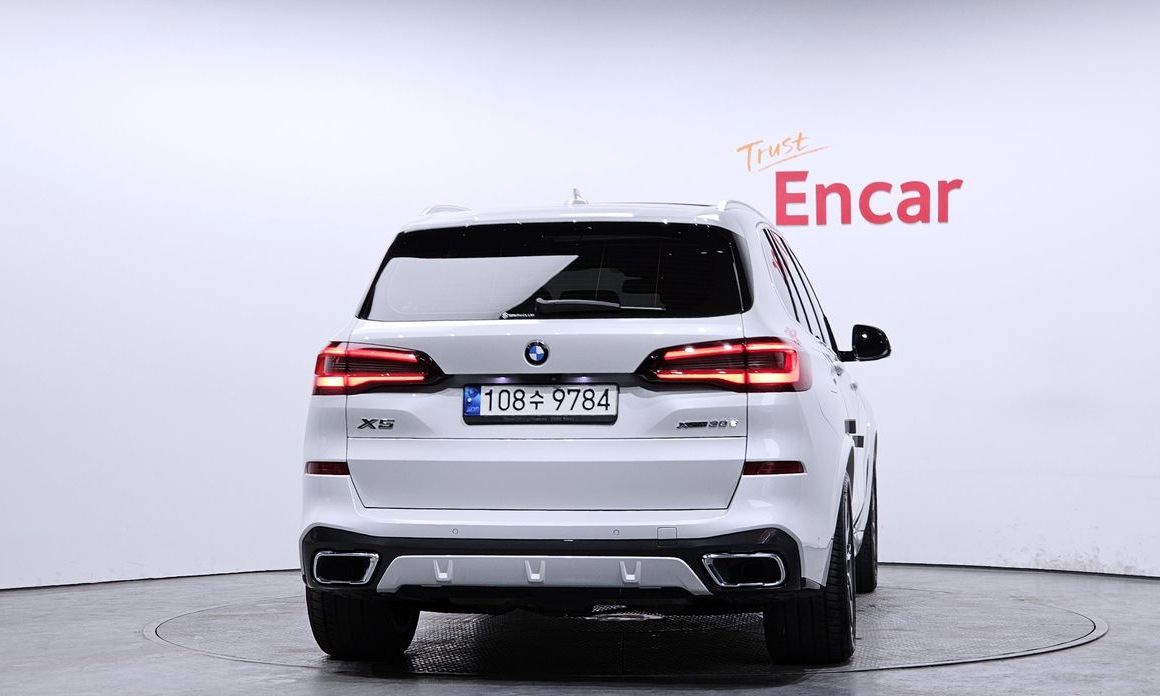 BMW X5 2021