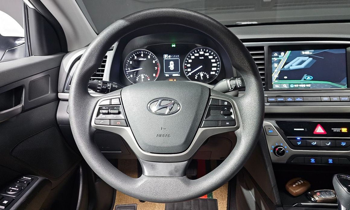 Hyundai AVANTE 2018