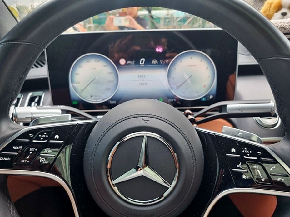 Mercedes-Benz S-Class 2023