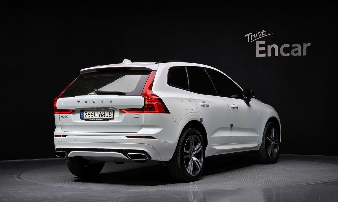 Volvo XC60 2021