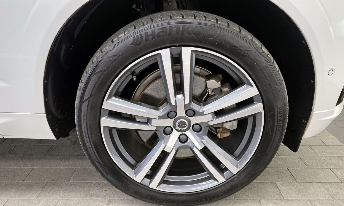 Volvo XC60 2021