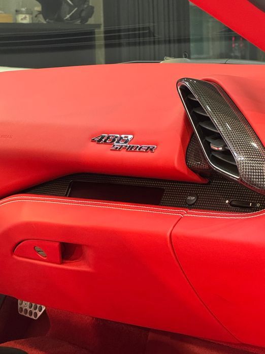 Ferrari 488 2017