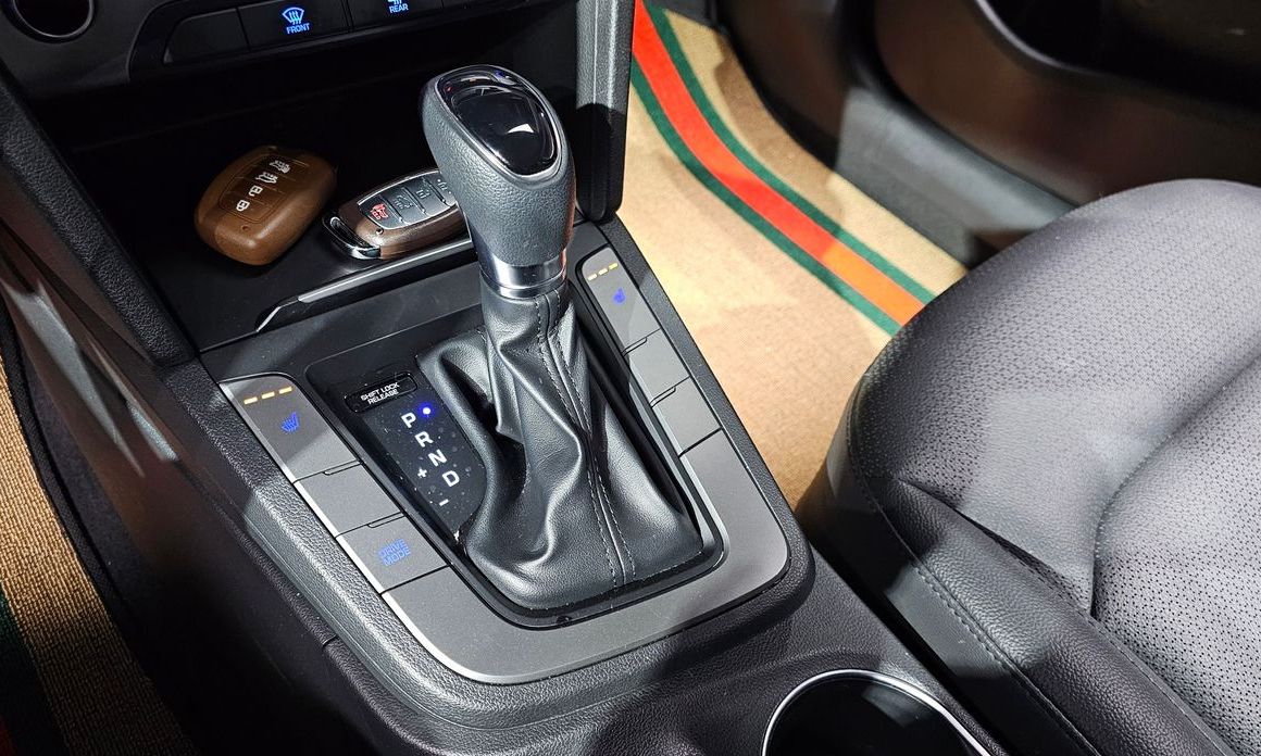 Hyundai AVANTE 2018