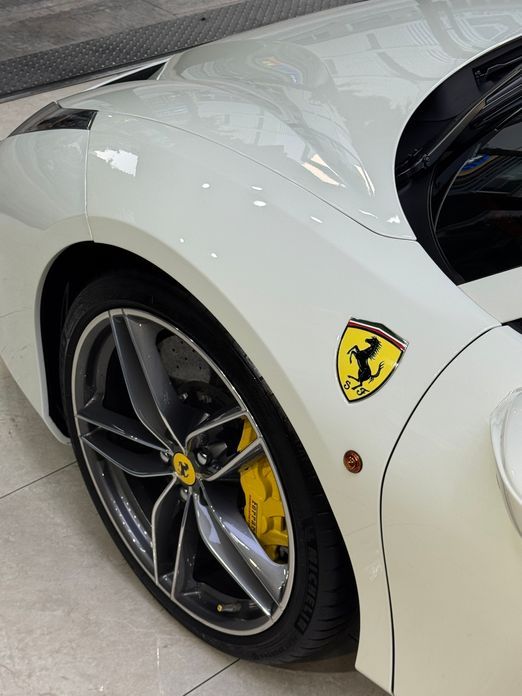 Ferrari 488 2017