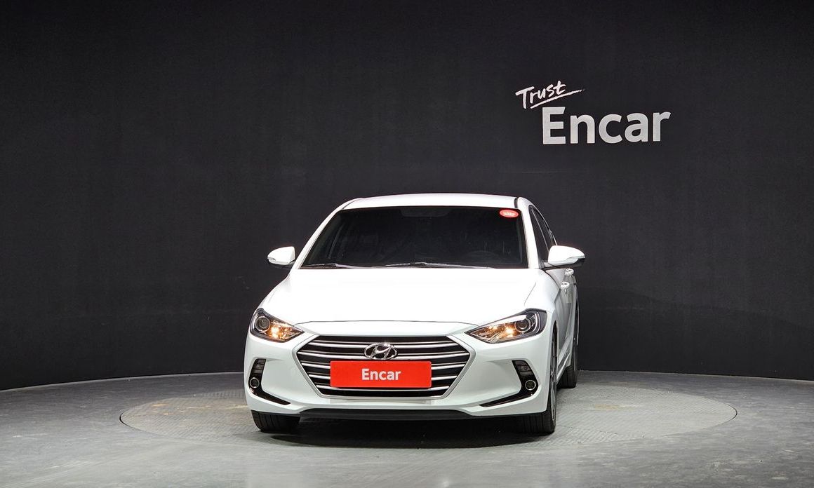 Hyundai AVANTE 2018