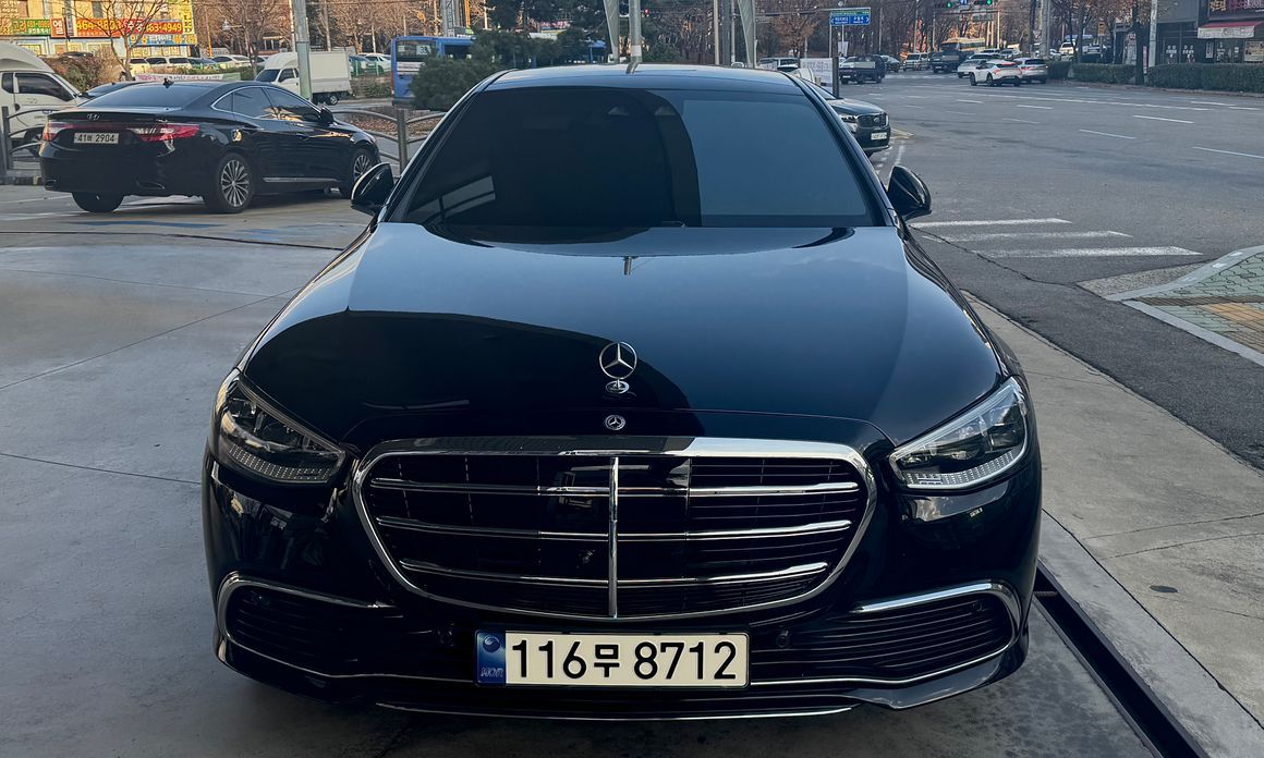 Mercedes-Benz S-Class 2022