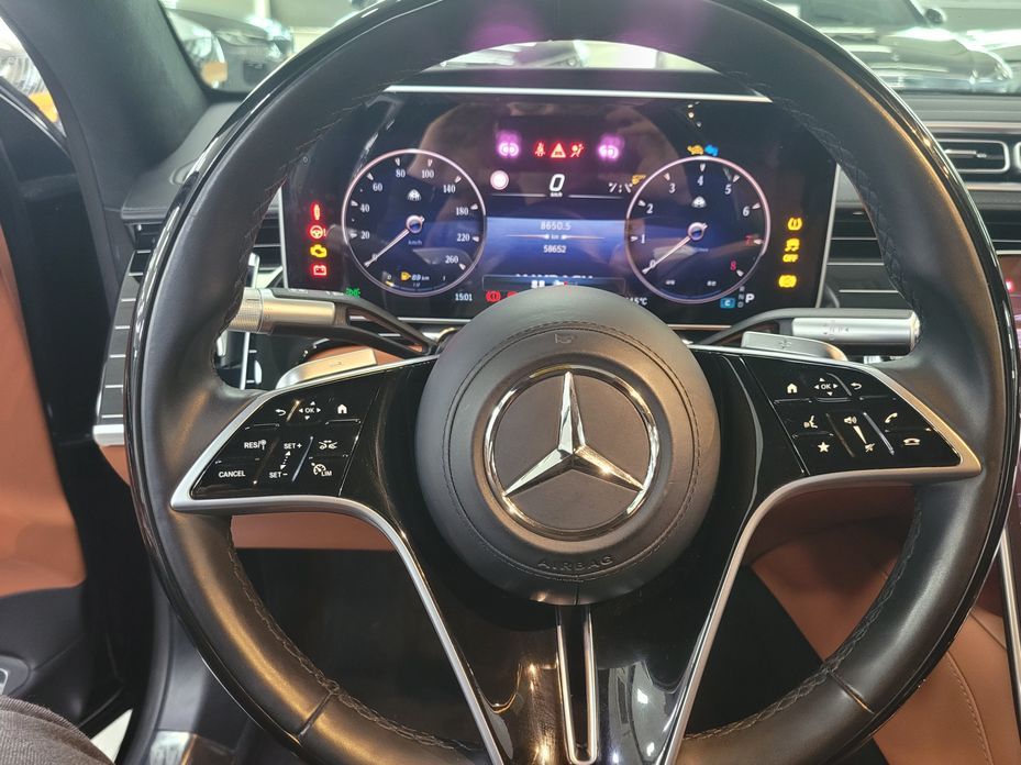 Mercedes-Benz S-Class 2024