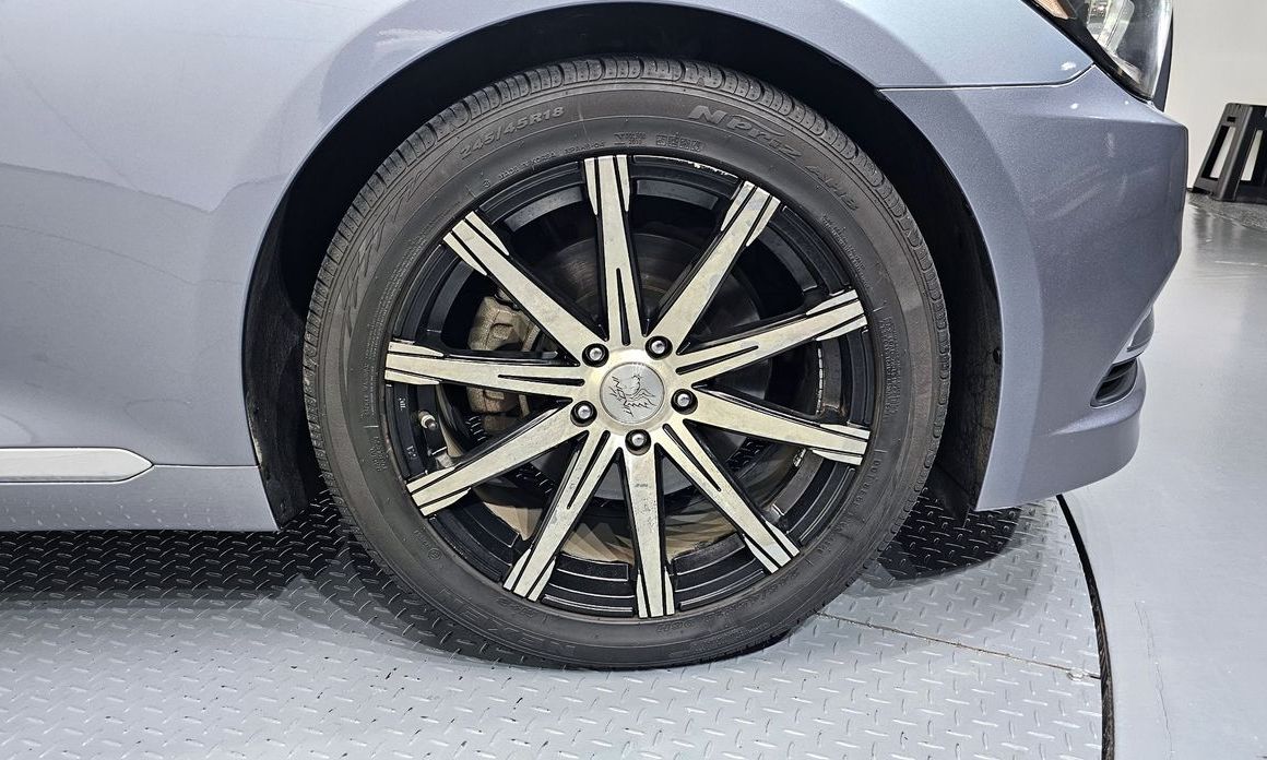 Hyundai Genesis 2014