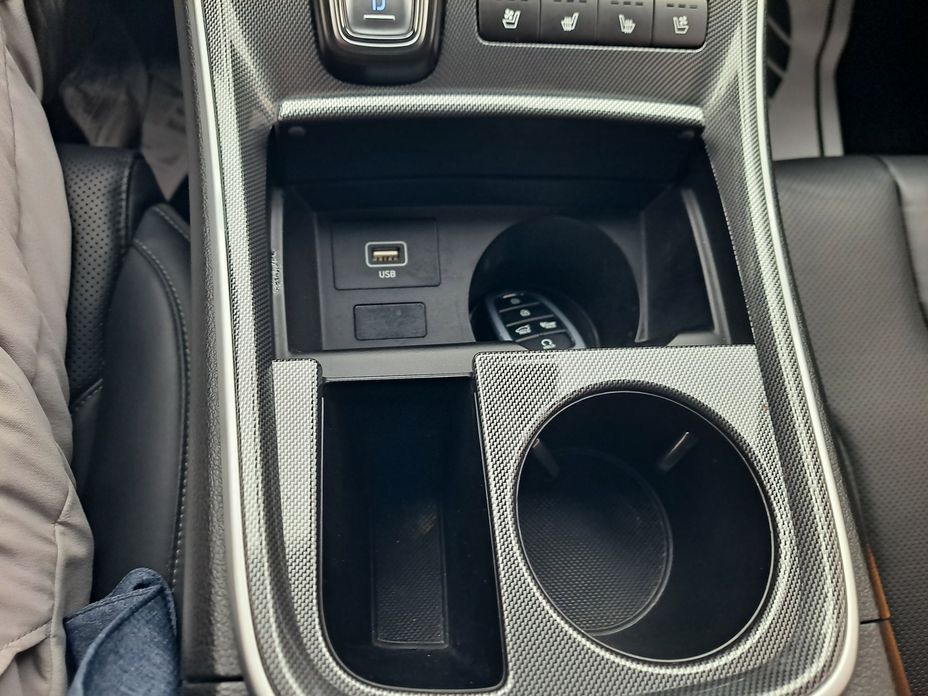 Hyundai Santafe 2023