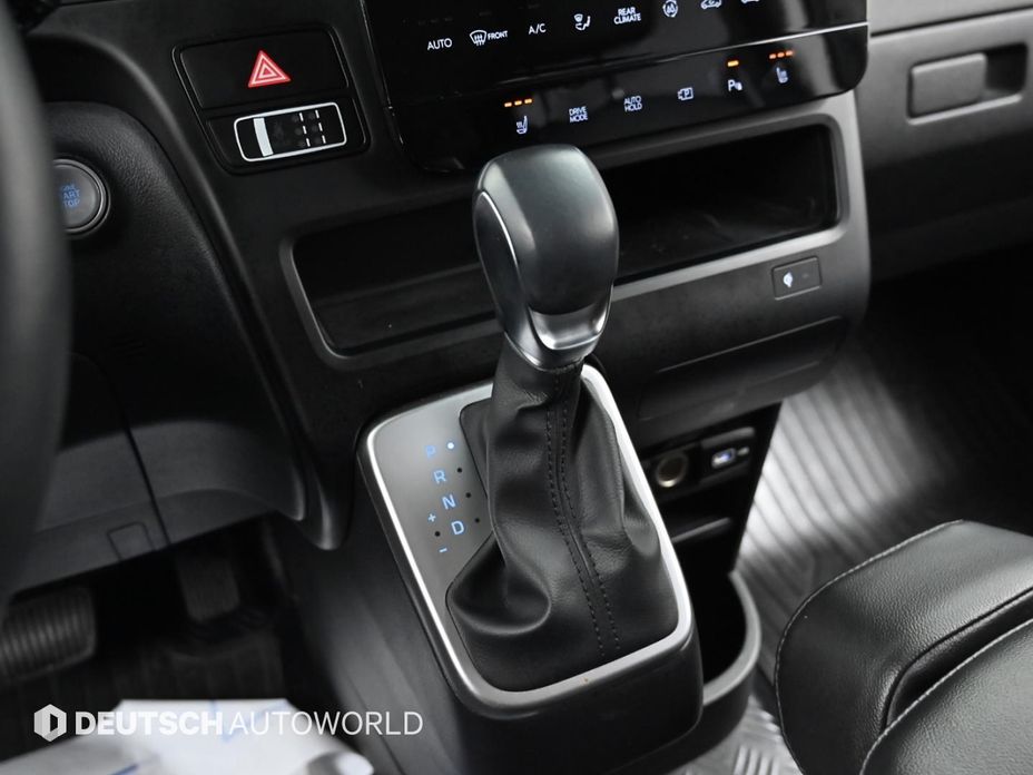 Hyundai Staria 2022