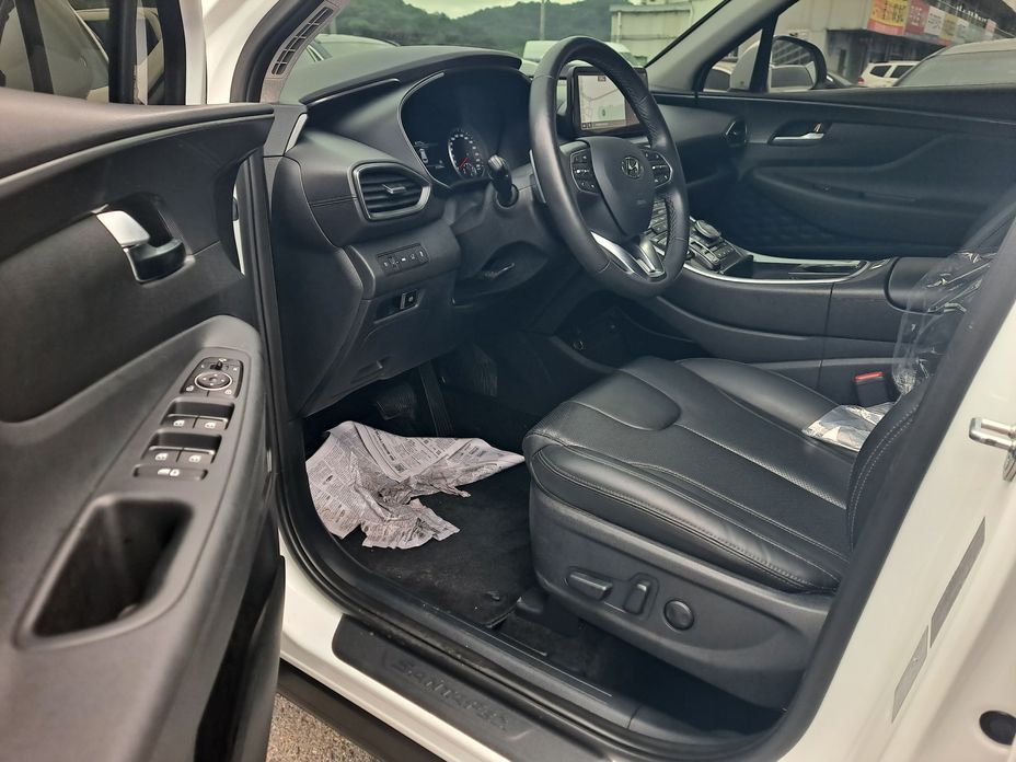 Hyundai Santafe 2023